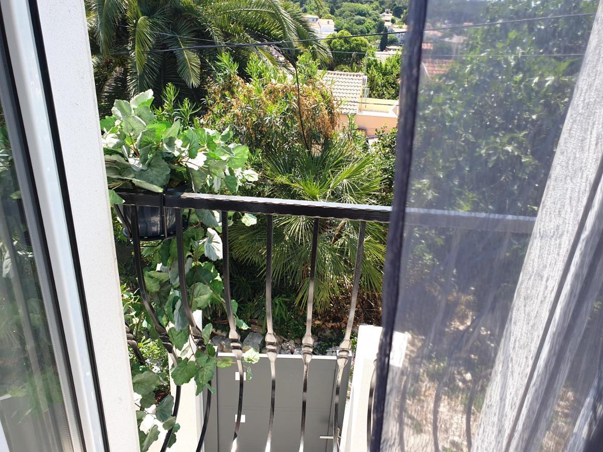 Castel Apartment มาลีโลชินจ์ ภายนอก รูปภาพ